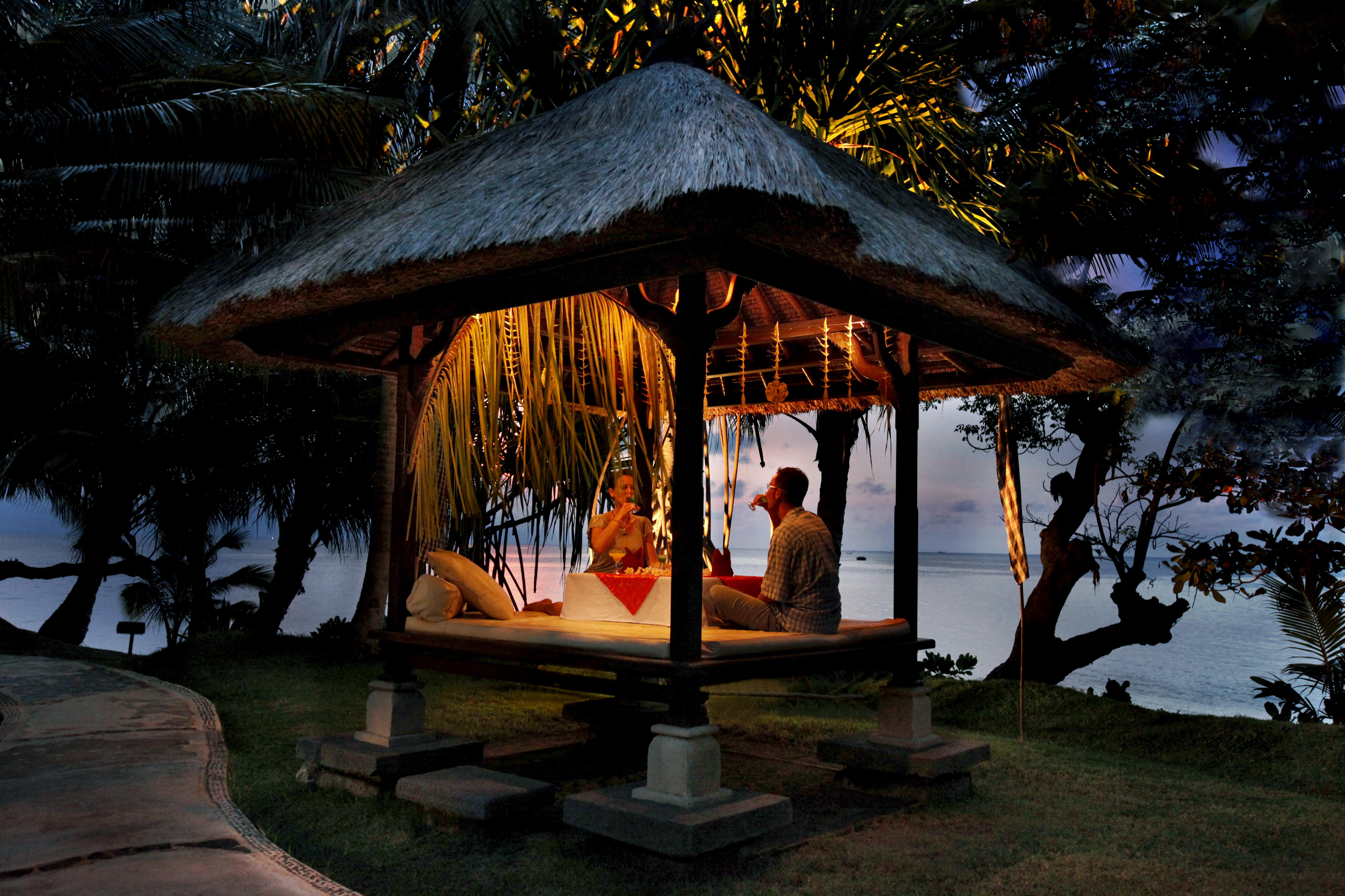 Puri Bagus Lovina Hotel Exterior foto