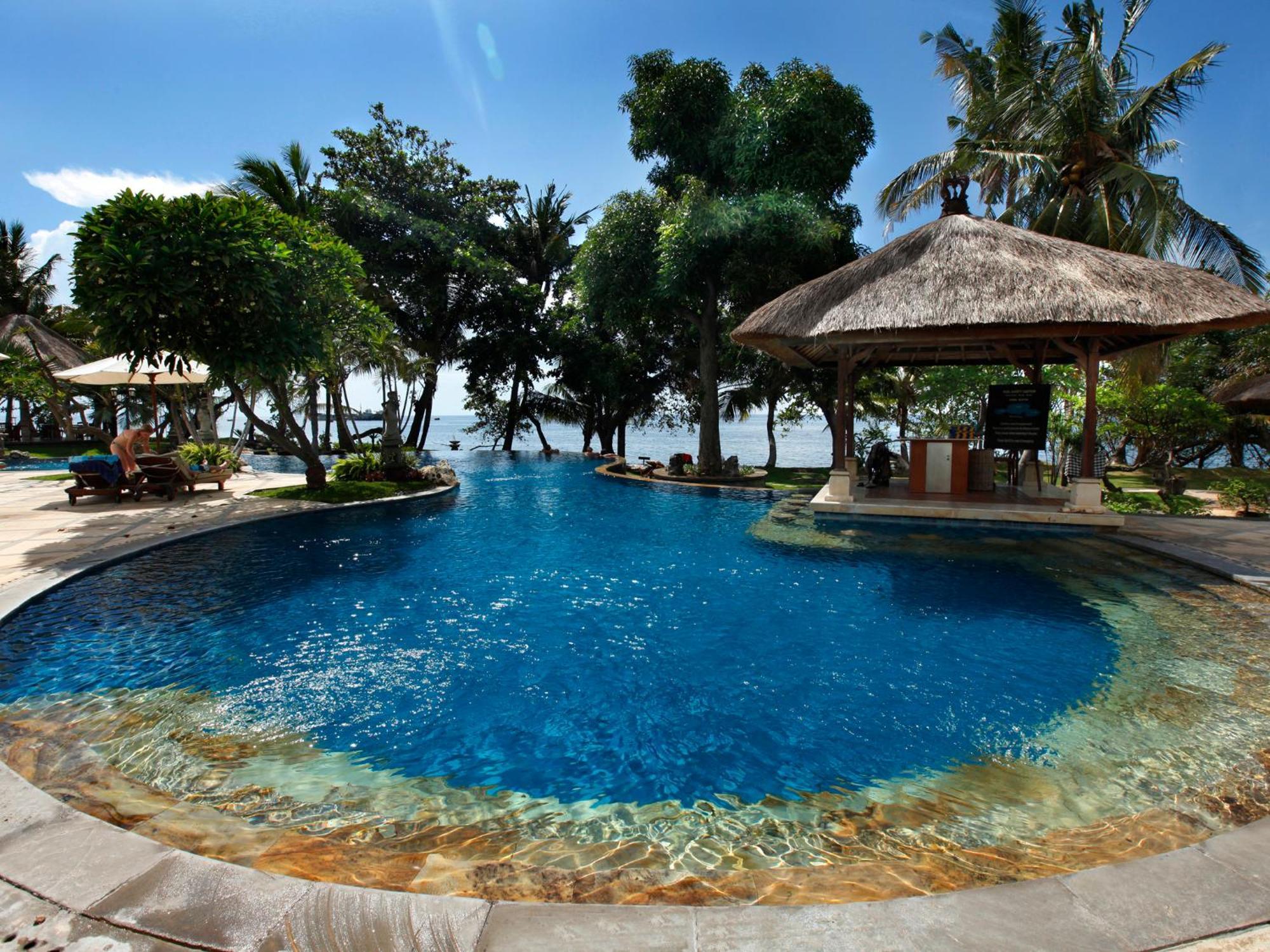 Puri Bagus Lovina Hotel Exterior foto