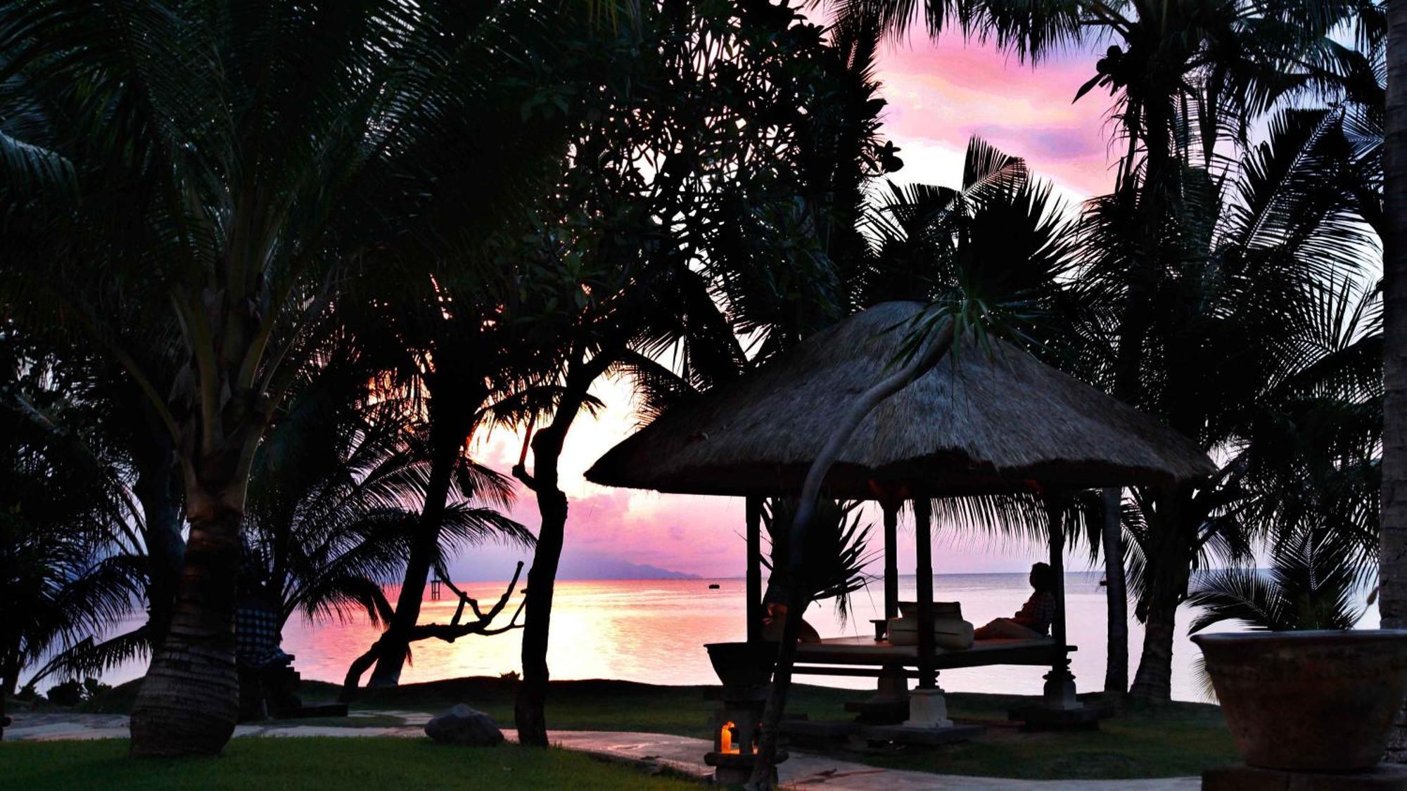 Puri Bagus Lovina Hotel Exterior foto